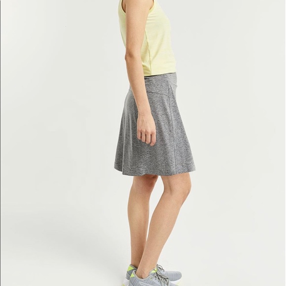 Ultra soft Hyba Skort - Picture 3 of 4